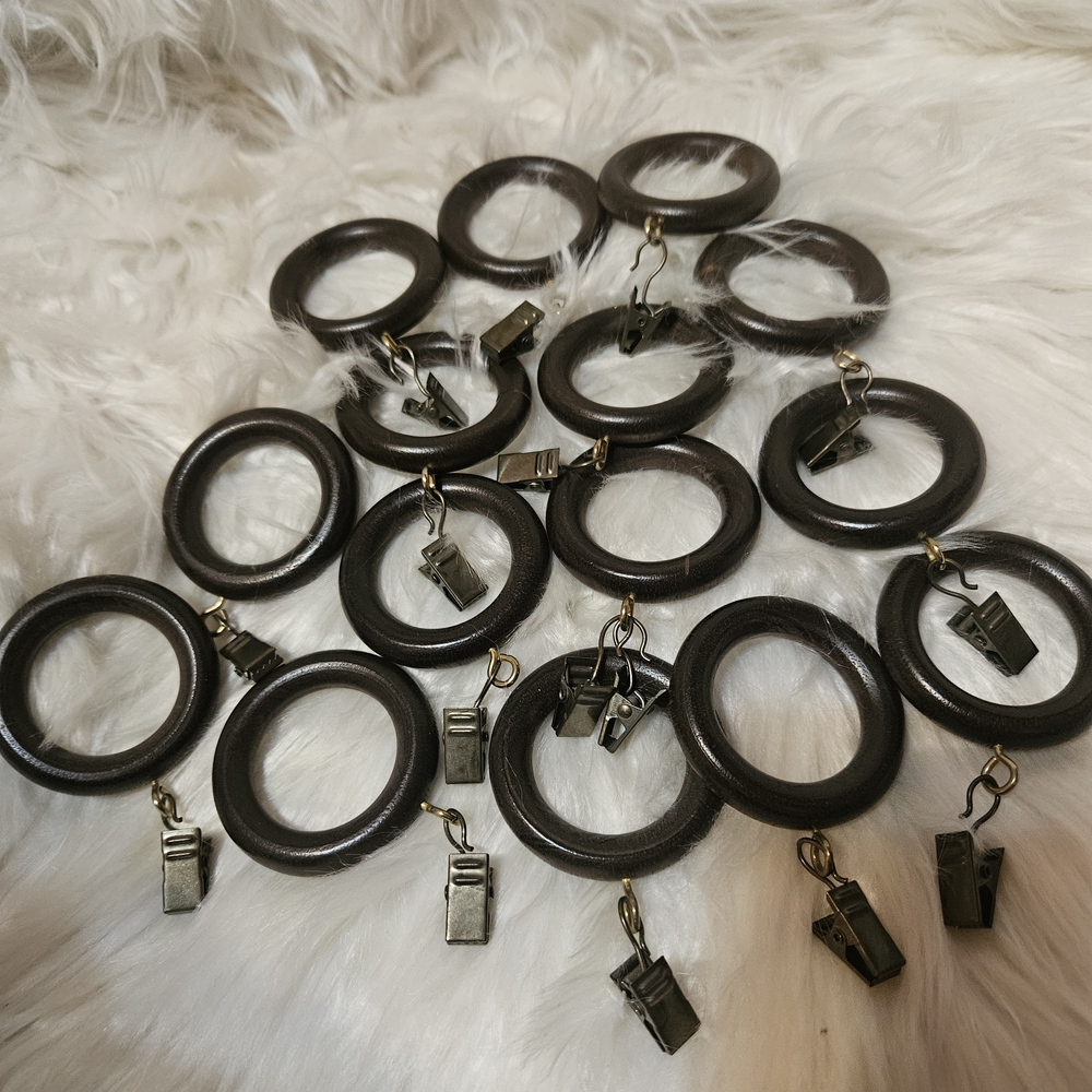 Elegant‎ Brown Curtain Rings with Clips